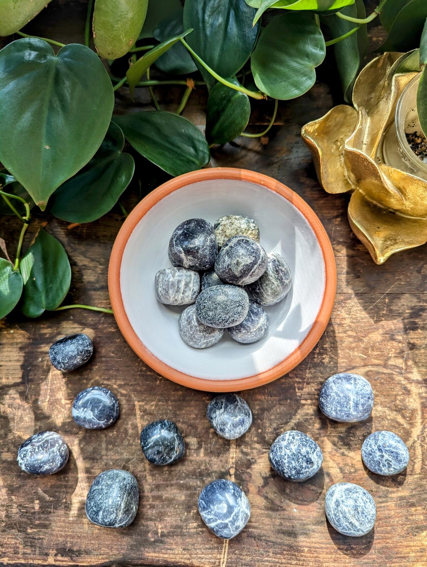 Iolite Tumble